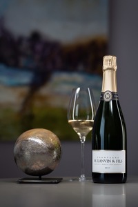 ไวน์หรูหรา H Lanvin & Fils Brut Piccolo-20cl-24 เดือนการบ่มแบบ Lees-รสชาติยาวนานและสดชื่น-ไวน์เปริทิฟแบบกึ่งแห้ง - Product Image 2