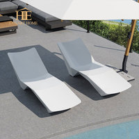 Meubles d'extérieur commerciaux 5 étoiles pour hôtels, piscines et plages, chaises longues