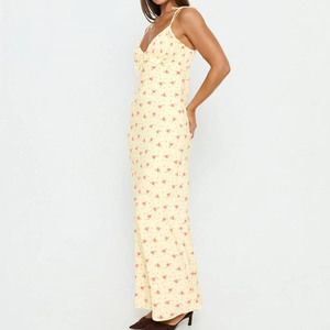 Vestido Maxi de Mujer con Tirantes Finos, Cuello en V, Estampado Floral Amarillo Vintage, Lazo, Volantes en el Busto y Espalda Fruncida, Ideal para Verano, Primavera y Otoño - Product Image 3