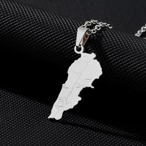 Collier chaîne HY Factory avec carte <span class=keywords><strong>du</strong></span> <span class=keywords><strong>Liban</strong></span>, en acier inoxydable argenté, plaqué or 18 carats, pendentif carte avec emblème <span class=keywords><strong>du</strong></span> drapeau national <span class=keywords><strong>du</strong></span> <span class=keywords><strong>Liban</strong></span> - Product Image 3