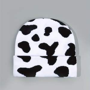 Cappelli a cuffia in maglia Jacquard con stampa di mucca invernale che ispessiscono i berretti caldi con motivo zebrato - Product Image 2