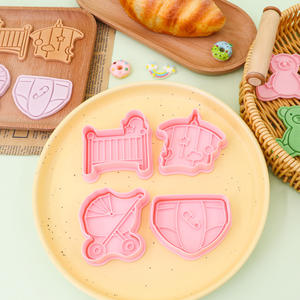 <span class=keywords><strong>Emporte</strong></span>-pièces en plastique écologique série bébé <span class=keywords><strong>biberon</strong></span> 3D dessin animé bricolage argile poussette imprimé Biscuit - Product Image 2