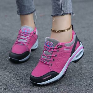 Zapatillas Deportivas de Mujer con Cordones, Estilo 2026, Transpirables, con Suela Gruesa que Absorbe Impactos y Aumenta la Altura - Product Image 1