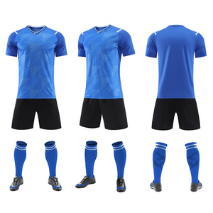 Conjuntos de Uniformes de Fútbol para Hombre con Logotipo Personalizado al por Mayor, Manga Corta, Secado Rápido, Transpirable, con Impresión por Transferencia de Calor - Product Image 3