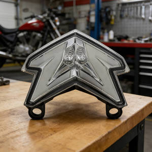 <span class=keywords><strong>Feu</strong></span> <span class=keywords><strong>arrière</strong></span> de moto à lentille unique sur mesure pour la série <span class=keywords><strong>Harley</strong></span> Davidson - Product Image 3