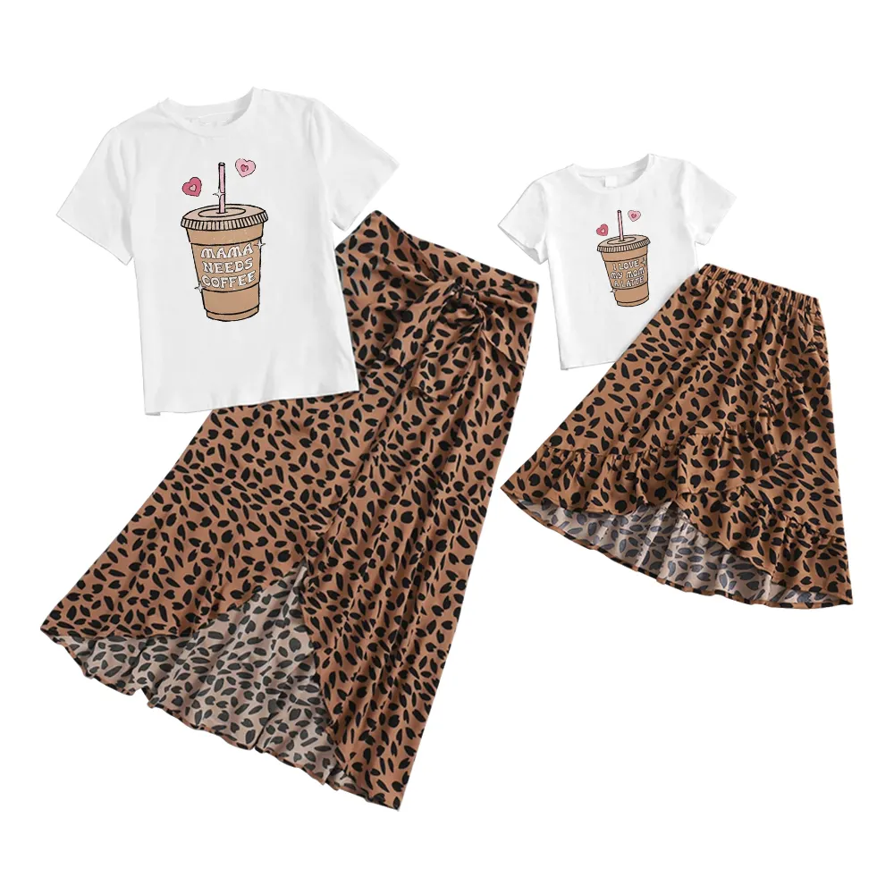 MAMA NEED COFFEE-Conjunto de camisa y falda con estampado de leopardo para madre e hija, ropa a juego, trajes