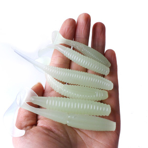 Vente en gros SO039 6 pièces/sac Appâts artificiels lumineux en plastique souple de 6 formes différentes, leurres de pêche phosphorescents pour la nuit - Product Image 2