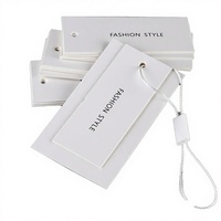 Cartes de vœux en papier imperméable avec logo personnalisé, étiquettes de remerciement, étiquettes de vêtements imprimées offset de qualité supérieure, autocollants pour boutiques