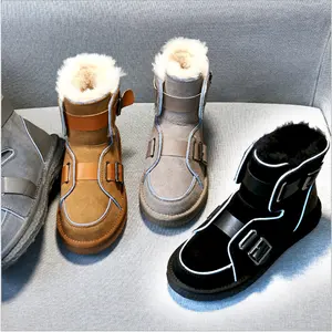 2021 winter new snow boots plus velvet warm ladies cotton shoes anti-slip motorcycle shoes sanded skin