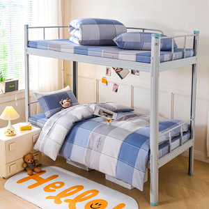 Parures de lit écologiques personnalisables en trois pièces, taille King, housse de couette et draps pour dortoirs étudiants - Product Image 3