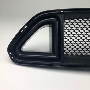 กระจังหน้า LED ของ MP Concepts สำหรับรถฟอร์ด มัสแตง ปี 2015-2017 - Product Image 2