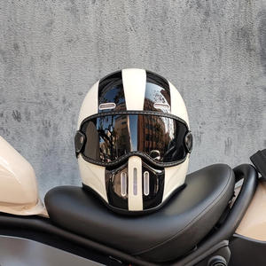 Nouveau casque de moto intégral rétro pour hommes et femmes, design vintage Cafe Racer, <span class=keywords><strong>coque</strong></span> en fibre de verre, boucles en acier inoxydable, haute qualité - Product Image 5