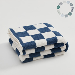 Demi polaire tricot jeter velours doux confortable pour bébé enfants couvre-<span class=keywords><strong>lit</strong></span> couverture portable <span class=keywords><strong>de</strong></span> Ben lin hôtel linge <span class=keywords><strong>de</strong></span> <span class=keywords><strong>lit</strong></span> hôtel - Product Image 3