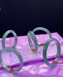<span class=keywords><strong>Bracciale</strong></span> in <span class=keywords><strong>Giada</strong></span> Naturale di Grado A dal Guatemala, Blu Ghiaccio, Liscio, Misure 51/54/57/59, Braccialetto di <span class=keywords><strong>Giada</strong></span> alla Moda <span class=keywords><strong>con</strong></span> Certificato, Vendita all'Ingrosso - Product Image 4