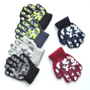 Gants chauds tricotés antidérapants pour enfants de 3 à 6 ans, camouflage, pour garçons et filles, mitaines pour étudiants, gants de cyclisme et de ski en plein air, nouvelle collection - Product Image 3