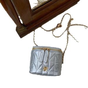 Bolso mini acolchado con cadena para mujer, 5 pulgadas, plateado, rosa, negro, blanco roto, bandolera con cierre de cremallera, para uso diario, estilo veraniego - Product Image 5