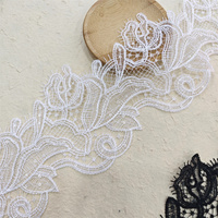 Gros Stock Poisson Fil De Soie Lumière Paillettes Brodé Dentelle Embellissements pour Mariées Robes De Mariée Et Robes Décoratives