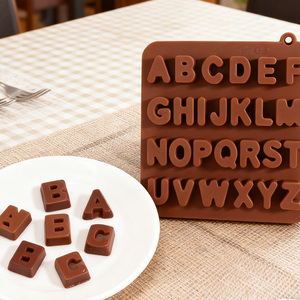 Voorraad Letter Chocolade Siliconen Mallen Letter Stencils Mal Of Het Maken Van Chocolade Biscuit Cake Bakken Dessert Gummy Fondant - Product Image 1