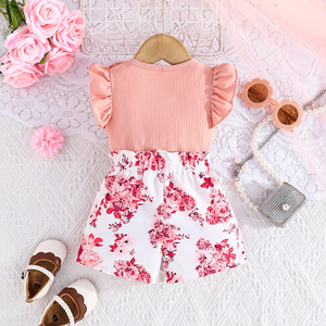 ชุดเซ็ตสองชิ้นหลากสีสันสำหรับเด็กผู้หญิง เสื้อท่อนบนประดับโบว์สวยงามพร้อมแขนบานจับคู่กับกางเกงขาสั้นลายดอกไม้ - Product Image 4