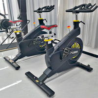Vélo d'intérieur de haut niveau à usage commercial en gros direct d'usine pour la musculation