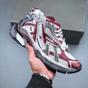 Zapatos Cómodos Premium 2026, Tendencia de Moda, Venta al Por Mayor de Fábrica, Zapatillas Casuales de Diseñador de Alta Calidad para Hombre, para Caminar Todo el Día - Product Image 1