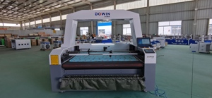 Máquina de Corte Láser de CO2 1812 para Sublimación de Telas y Metal con Soporte de IA, Sistema de Alimentación Automática, Corte de Precisión - Product Image 3