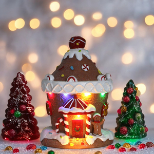 Maison en pain d'épice personnalisée Petite maison à gâteau à LED Accessoires de jouets pour enfants Village de Noël Cadeaux de vacances Décoration pour enfants - Product Image 2