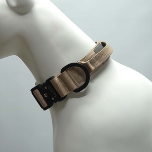 Collier pour chien professionnel réglable et rembourré avec rubans – Boucle à dégagement rapide en nylon robuste, design moderne – Équipement d'entraînement pour animaux de compagnie LUNONG - Product Image 4