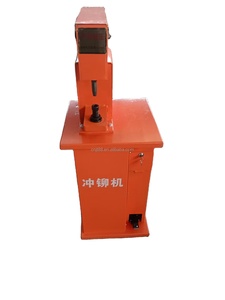 Máquina <span class=keywords><strong>Remachadora</strong></span> Hidráulica Automática para Forros <span class=keywords><strong>de</strong></span> <span class=keywords><strong>Freno</strong></span> <span class=keywords><strong>de</strong></span> Motor, <span class=keywords><strong>Remachadora</strong></span> <span class=keywords><strong>de</strong></span> Punzones para <span class=keywords><strong>Zapatas</strong></span> <span class=keywords><strong>de</strong></span> <span class=keywords><strong>Freno</strong></span> <span class=keywords><strong>de</strong></span> Camiones <span class=keywords><strong>de</strong></span> Servicio Pesado - Product Image 2