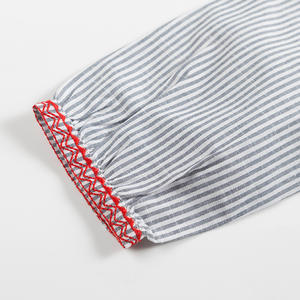 Chemises à manches courtes personnalisées pour jeunes filles, vêtements décontractés de marque, provenant d'une usine chinoise en gros - Product Image 6