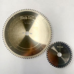 Hoja de Sierra de Panel de Nitruro Industrial Resistente y Duradera de 200x4.5-5.5/3.2x45xz36 para Máquina de Corte de Paneles Holzma <span class=keywords><strong>Hyundai</strong></span> Sangi - Product Image 3