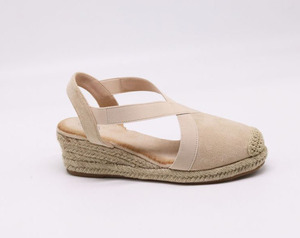 2024 printemps et été rétro Baotou paille tissée sandales compensées sandales à bout compensé à sangle croisée, sandales grande taille pour femmes - Product Image 3