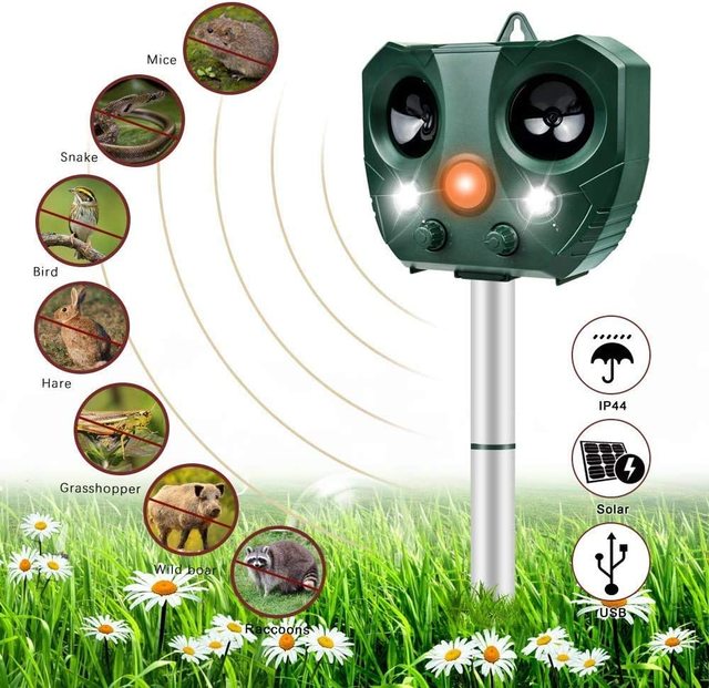Solar Powered Ultrasonic Bird Repellent Waterproof ABS Material Bird Snake Mice Deterrent for Dog Cat Wild Animals