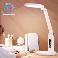 Lampe de bureau contemporaine à spectre complet, best-seller, simple, écologique, avec charge sans fil, rotative, pliable, pour étudiants