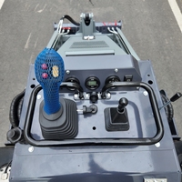2026 Sıcak Fırsat 25HP Kompakt Skid Steer Yükleyici Hidrolik Mini Yükleyici, İnşaat ve Bahçe İçin Çoklu Alet Uyumluluğuyla