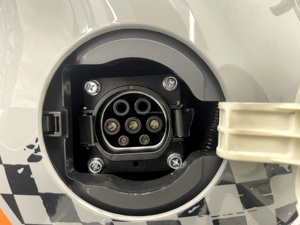 Elyx SU8 Nuevo Scooter Eléctrico de 72V 3000W 100Ah de Gran Potencia y Largo Alcance para Adultos en Venta - Product Image 3