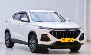 Changan <span class=keywords><strong>Auchan</strong></span> X5 1.5T DCT 2021, SUV intermédiaire de grande taille, intérieur haut de gamme, sièges en cuir, toit ouvrant panoramique, pneus de luxe, 5 places - Product Image 2