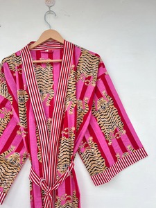 ชุดกิโมโนผ้าฝ้ายพิมพ์ลายเสือทำด้วยมือชุดคลุมใส่นอนสำหรับผู้หญิงชุดคลุมอาบน้ำชายหาดของขวัญที่สมบูรณ์แบบสำหรับเธอเสื้อคลุมอาบน้ำ - Product Image 3