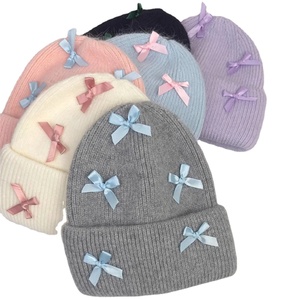 Casquette de sport unisexe, personnalisable avec votre propre logo, décoration en nœud papillon, bon marché, unie, bonnet en tricot, bonnet d'hiver - Product Image 2