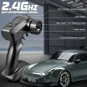 รถโมเดล Porsche ขับเคลื่อน 4 ล้อ ขนาด 1:24 บังคับวิทยุ 2.4GHz รถดริฟท์ รถแข่งซูเปอร์สปอร์ต พร้อมไจโรสโคป ไฟ LED ตัวรถโลหะ ระยะควบคุม 50 เมตร - Product Image 3