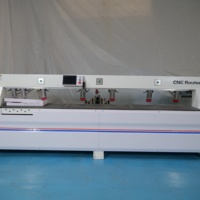 Machine à percer latérale automatique à double broche pour meubles en panneaux sur mesure avec une précision de perçage de ±0,1 mm et un perçage sans bavures