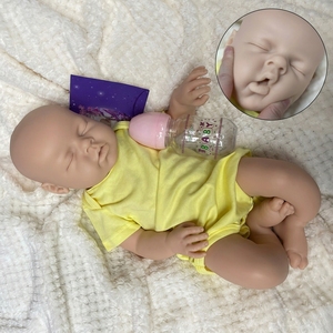 Poupées réalistes <span class=keywords><strong>de</strong></span> bébé fille en silicone souple <span class=keywords><strong>de</strong></span> 20 pouces (50 cm), corps entier, non peintes, nouveau-<span class=keywords><strong>n</strong></span>é, pour personnalisation DIY - Product Image 1