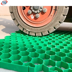 Grille de renforcement pour allée en HDPE, stabilisateur de gravier en forme de nid d'abeille pour la plantation d'herbe et la pavage des pelouses - Product Image 6