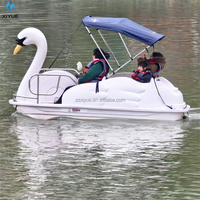 Équipement de sports nautiques Durable de haute qualité bateau de loisirs en plastique PE 5 personnes Drainage automatique bateau à pédales électrique bateau de parc