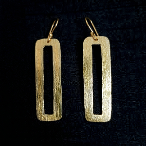 SOUMYA CREATIONS Boucles d'oreilles pendantes unisexes en laiton plaqué or faites à la main, géométriques et vintage, pour fêtes et mariages - Product Image 1