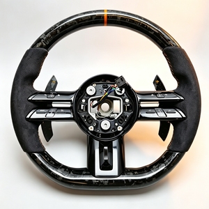 Le volant en cuir/fibre de carbone le plus populaire pour <span class=keywords><strong>Mercedes</strong></span> Benz W177 W213 W204 C257 AMG GT G63 - Product Image 1