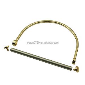 <span class=keywords><strong>Accessori</strong></span> per borsa di scorta di buona qualità con manico in pelle di metallo dorato lucido - Product Image 4