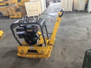 Compactador de carretera de arena de dos vías HZR220, motor eléctrico diésel de gasolina, compactador de tierra de hormigón vibratorio, compactador de placa Reversible - Product Image 3