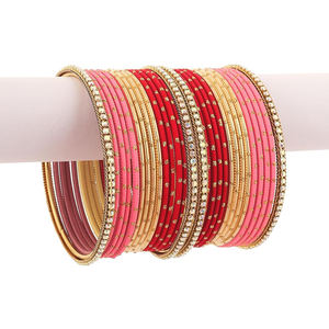 Brazaletes nupciales con purpurina Kundan más exigentes para mujer-Juego de brazaletes de boda ligeros de color y diseño personalizado - Product Image 6