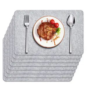 Coaster And Cutlery Pockets Heat Resistant Washable Placemats For Felt Placemats Set Suppliers